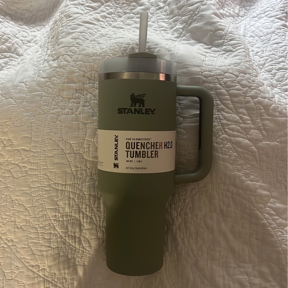 Stanley 40oz soft matte bag leaf tumbler
